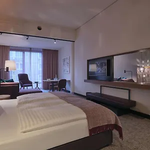 Adina 4* Νυρεμβέργη